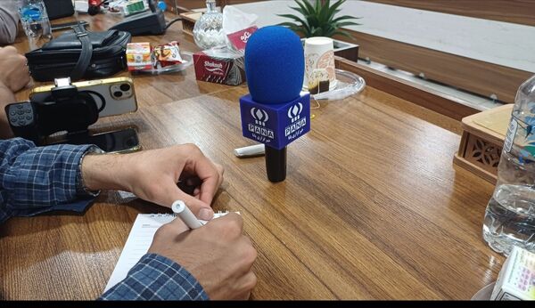 پانایی‌ها نوراوی مهر می‌شوند