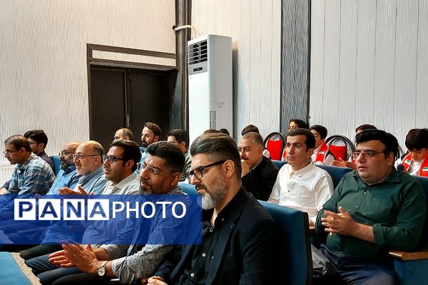 برگزاری اختتامیه طرح‌ها و برنامه‌های معاونت آموزش ابتدایی کهریزک 