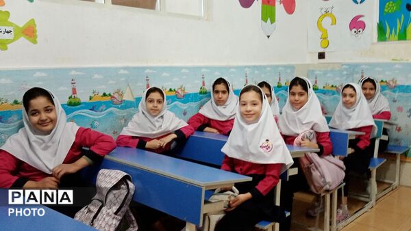 آغاز سال تحصیلی جدید در مدرسه یکی یدونه الیگودرز