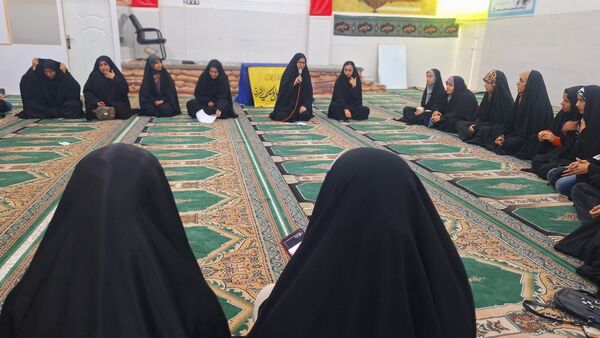 نشست کارگاهی قواعد زندگی دوره تابستانی بسیج در شهرستان لنده