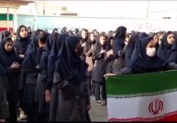 زنگ جشن عاطفه‌ها در مدارس مسجدسلیمان