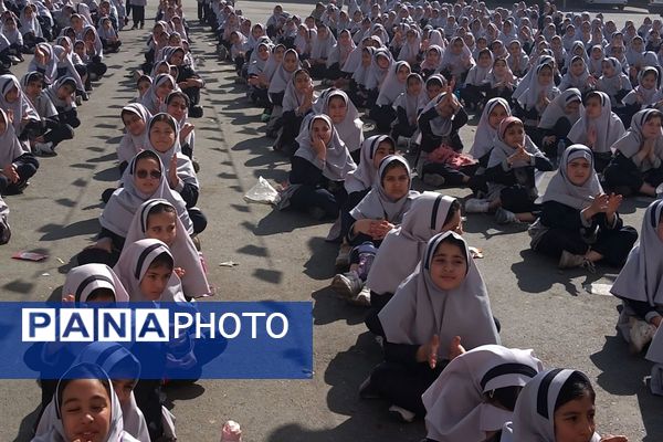 برگزاری مراسم روز دانش‌آموز در مدارس بهارستان‌دو