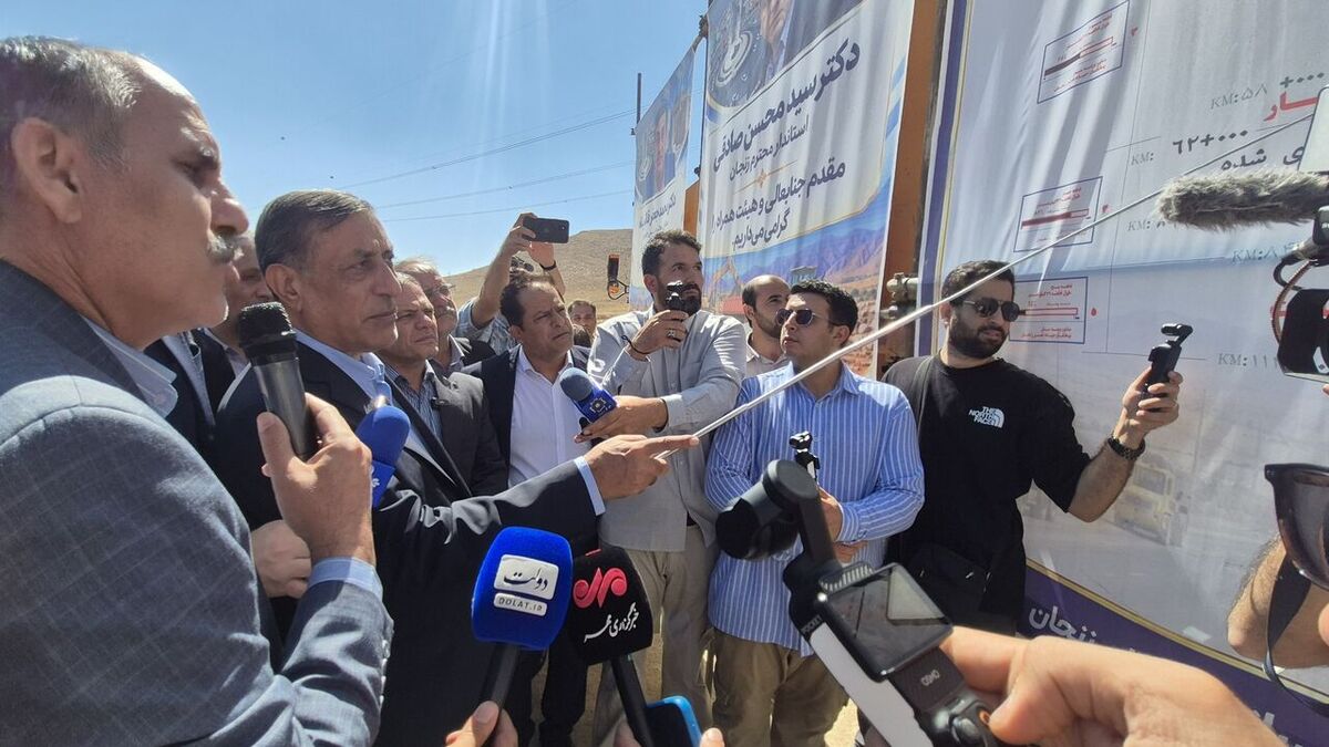 بازدید معاون اجرایی رئیس&zwnj;جمهور از محور سلطانیه-قیدار-کبودرآهنگ