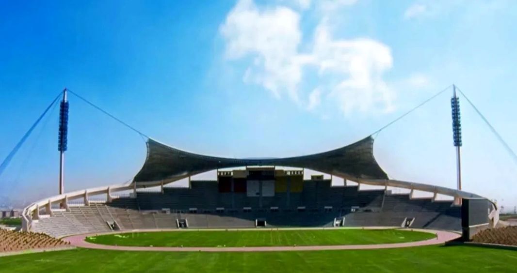 ورزشگاه تختی میزبان پرسپولیس - چادرملو