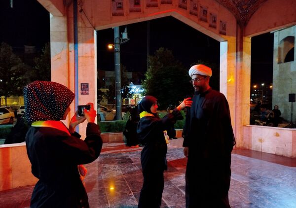 مراسم عزاداری سیدالشهدا در کنار مزار شهدای گمنام نیشابور