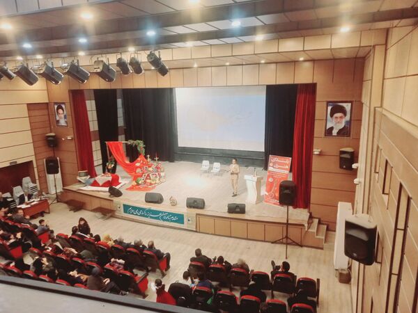 یلدای هنری با حضور هنرمندان در کانون ارشاد شهرستان خلیل آباد 