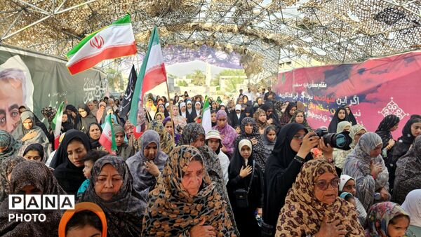 حضور کاروان پرچم آستان امام رضا(ع) در شهر شمیل بندرعباس