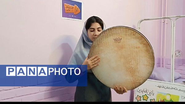 جشنواره فرهنگی هنری ماها در دبستان پنجم مهر