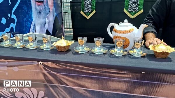شروع خدمت رسانی به زائران امام شهید در موکب عاشقان امام شهید شهرستان ساوجبلاغ