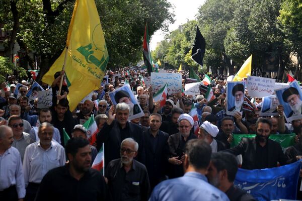 راهپیمایی جمعه خشم در تبریز