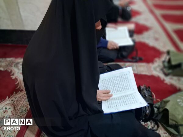 مسجد جامع نیشابور ؛ میزبان هفتمین روز تدفین آقای شهید ایران 