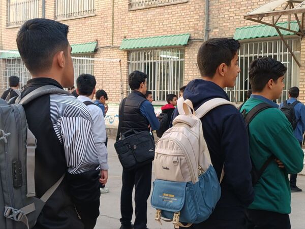 ورزش، نشاط، رفاقت؛ یک روز متفاوت در هنرستان شیخ‌الرئیس مشهد 