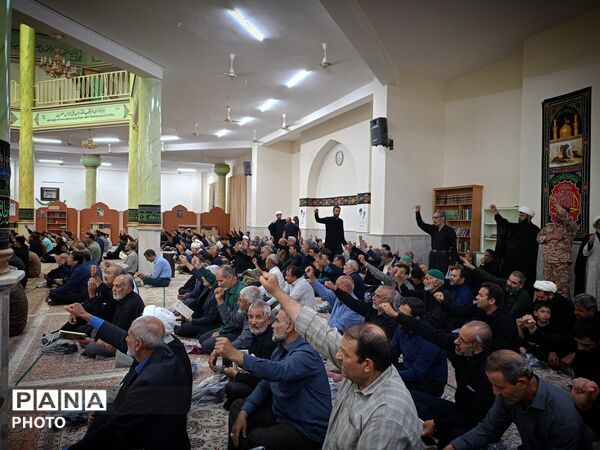 مراسم بزرگداشت رهبر شهید انقلاب اسلامی در کاشمر