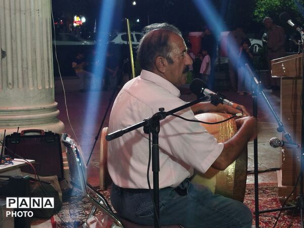 شب شعر برمدار نور به مناسبت سالروز ورود امام رضا (ع) به نیشابور 