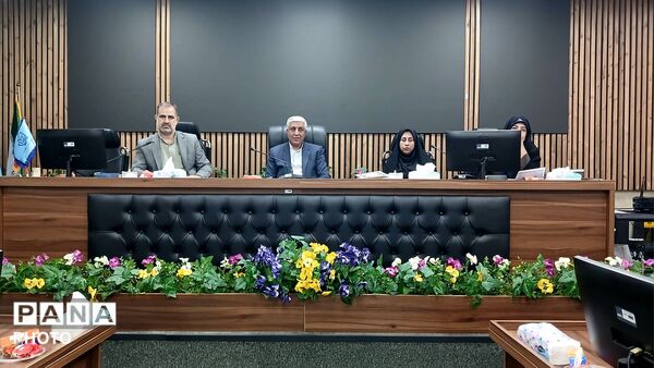تجلیل از ستاره‌های نوجوان  در تهران