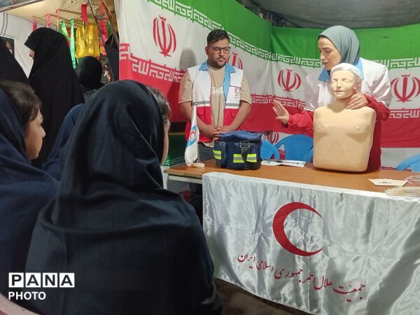 مواکب نوجوان مبارز همچنان میزبان دانش آموزان گرگانی