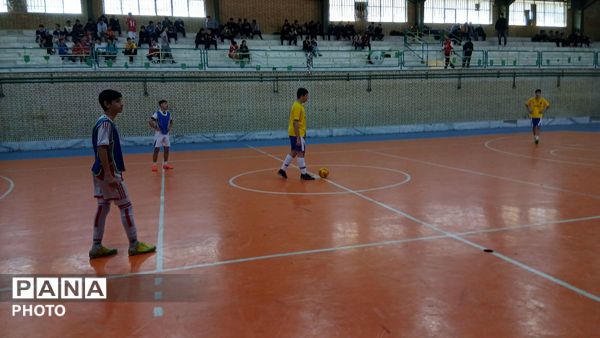 اختتامیه «جام اقتدار» فوتسال شهرستان‌های ساوجبلاغ و چهارباغ