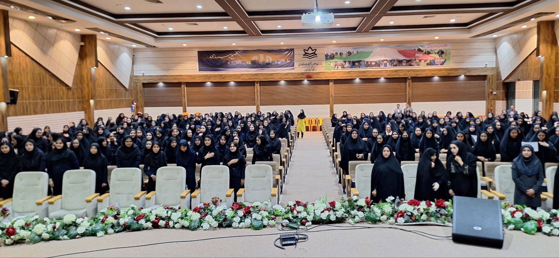 همایش آشنایی با مبانی هوش مصنوعی دانش‌آموزان شهرستان تربت حیدریه 