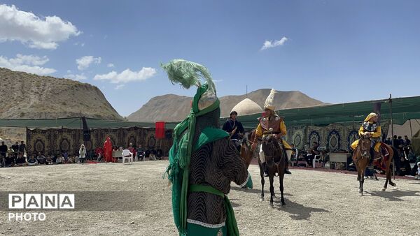 مراسم نمادین تعزیه خوانی اباعبدالله الحسین در شهر بار