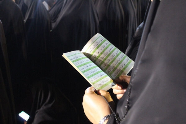 اقامه نماز استغاثه به امام زمان (ع) در میدان امام خمینی (ره )جاجرم