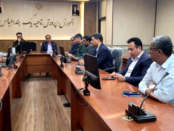 تودیع و معارفه مسئول بسیج دانش‌‌آموزی برادران ناحیه یک بندرعباس