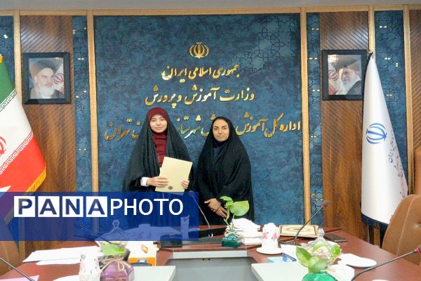 برگزاری دومین جلسه شورای دانش‌آموزی شهرستان‌های استان تهران 