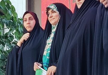 استقبال مردم بجنورد از بانوی شجاع رسانه ملی