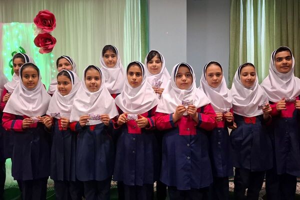 آیین گرامیداشت میلاد حضرت فاطمه(س) و روز مادر در مدارس شهرستان ملارد