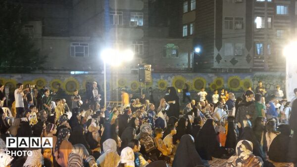 جشن عید سعید غدیر در شب های مقاومت و حماسه در دبیرستان  پسرانه عرفان ناحیه ۷ مشهد  