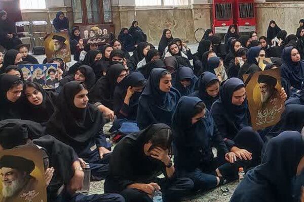 مراسم بزرگداشت شهید سید حسن نصرالله در مسجد جامع خیرآباد ورامین