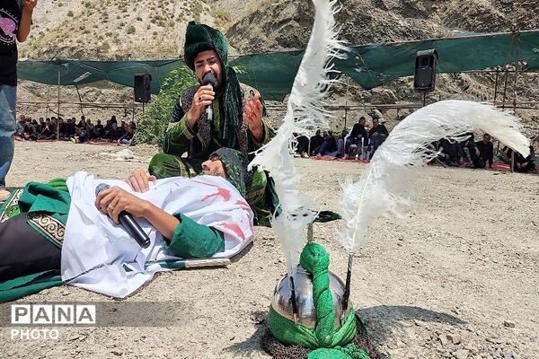 مراسم تعزیه خوانی امام حسین (ع) در روز عاشورای حسینی، شهر بار نیشابور