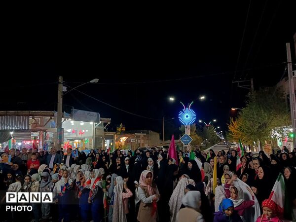 از میدان هزارمسجد تا شکوهِ کرامت