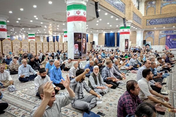 برگزاری مراسم پرفیض دعای عرفه در مصلی باقرشهر 