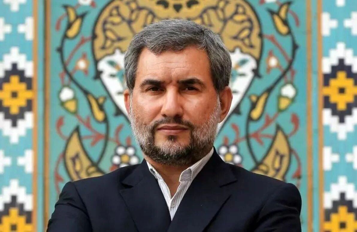 معاون رئیس‌جمهور: تسلیم و کرنش در سرشت ایرانی جایی ندارد
