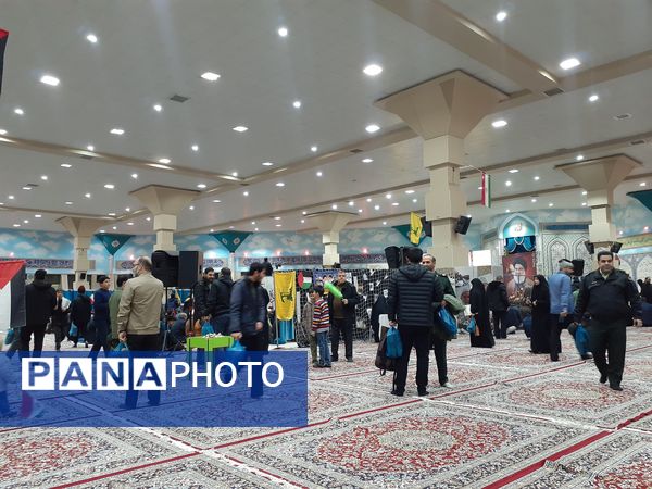 مراسم پاسداشت شهدای مقاومت و نمایشگاه آثار منتخب دانش‌آموزان رویداد آخراشه