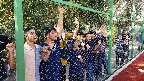 گذری بر روز های دوم و سوم از مسابقات فوتبال دبیرستان شاهد ابوذر غفاری نیشابور 