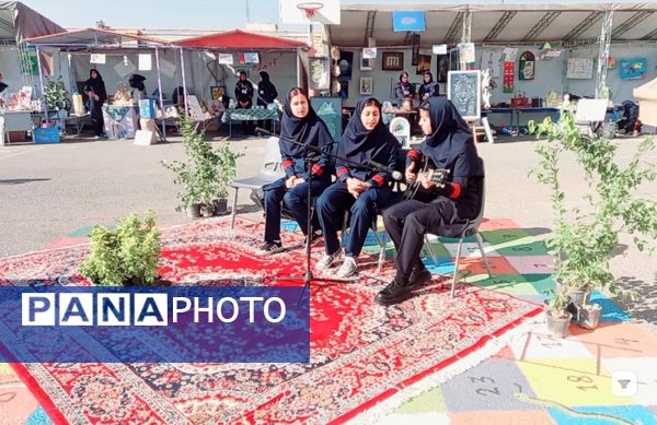 برگزاری مراسم هفته پژوهش در آموزشگاه فرزانگان هیأت امنای ملارد