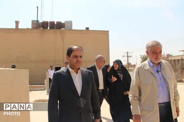بازدید نماینده مجلس و معاون سیاسی، امنیتی و اجتماعی استاندار از محل جدید سازمان دانش‌آموزی استان یزد