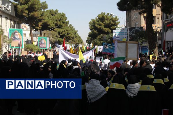 بزرگداشت یاد سید حسن نصرالله در تربت حیدریه 