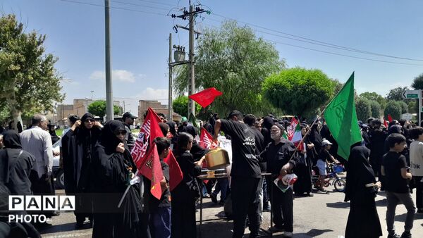 گذری بر موکب مسجد ولیعصر در پیاده روی جاماندگان اربعین حسینی نیشابور