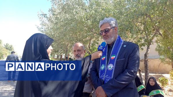 ششمین اجلاس سراسری نماز دانش‌آموزان در سمنان