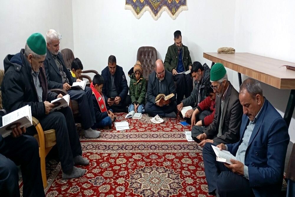 طنین قرآن کریم در منازل شهر بار نیشابور