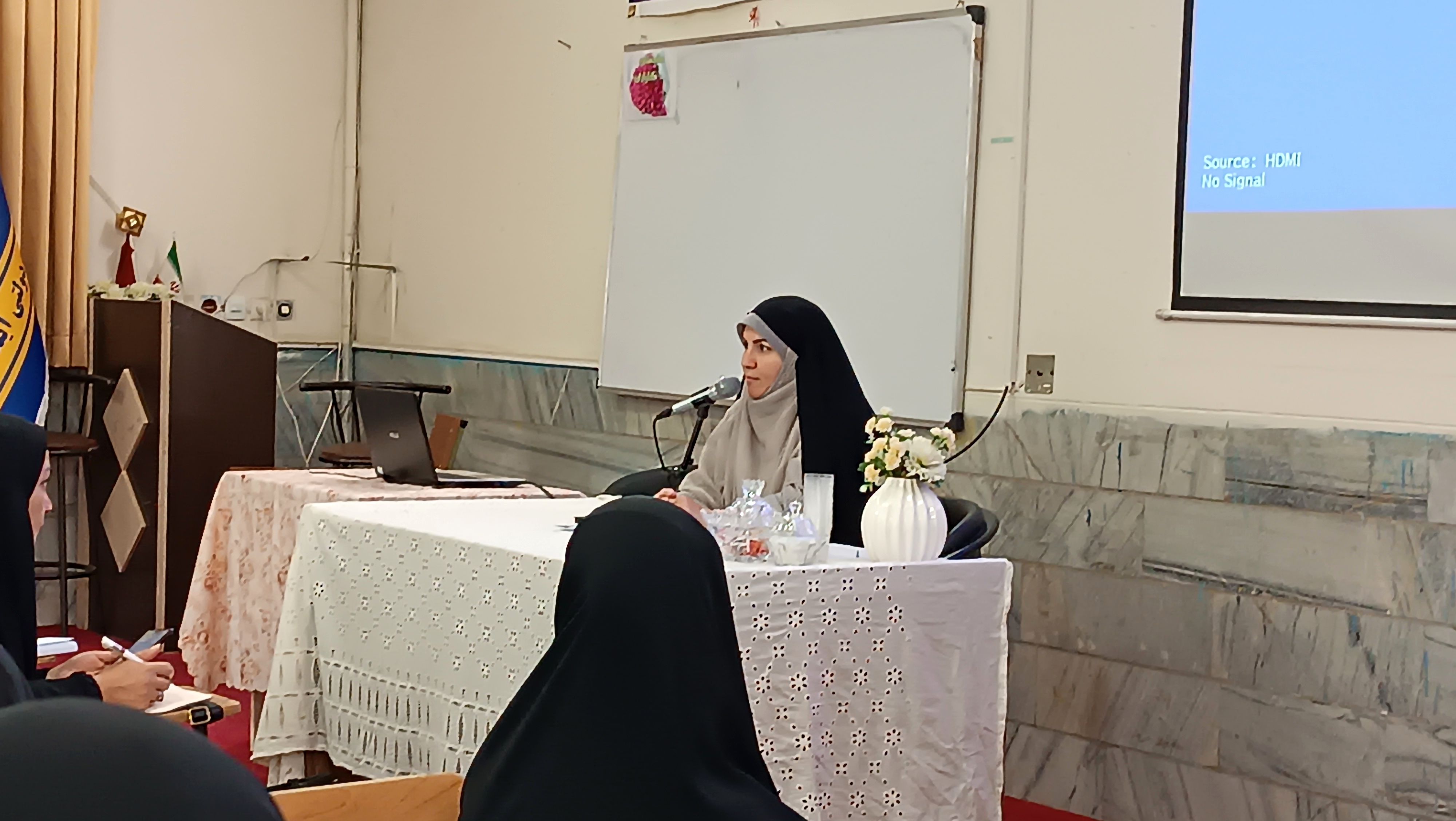 برگزاری کارگاه توانمندسازی معاونان و مربیان پرورشی ناحیه 4 کرج