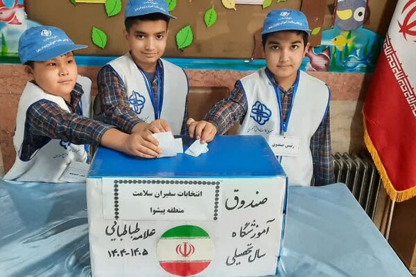 انتخابات سفیران سلامت و آغاز به‌کار «سفیران سلامت» در دبستان علامه طباطبایی