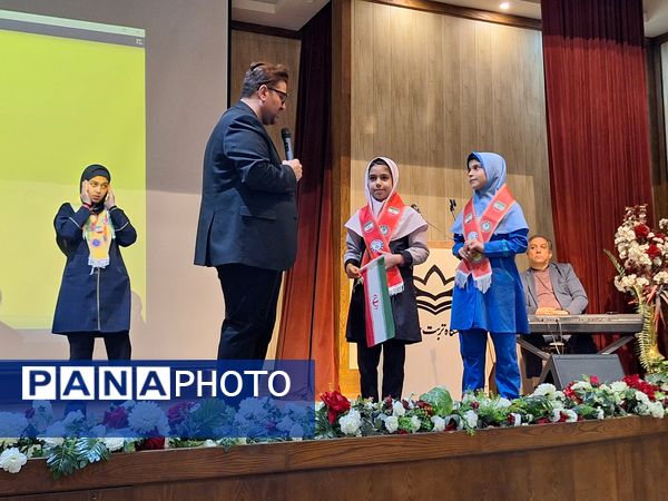 جشن یاوران انقلاب در تربت حیدریه 