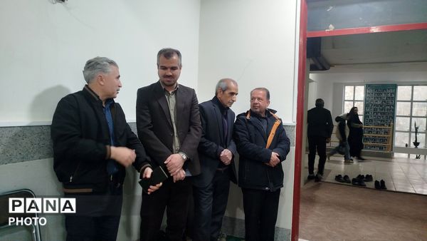  محفل انس با قرآن کریم در اداره آموزش و پرورش نیشابور 