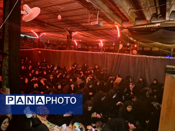 مراسم عزاداری ظهر عاشورا در هیئت الزهرا(س) نیشابور 