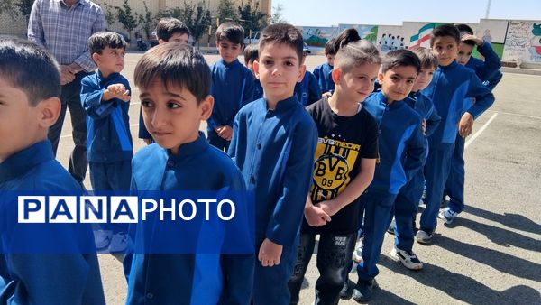 جشن ورود شکوفه‌های محلاتی به کلاس اول