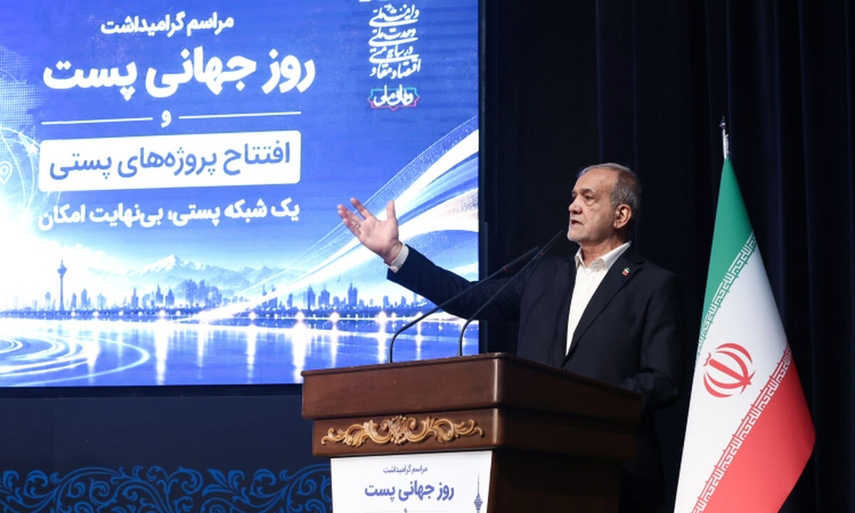هرگز در برابر زورگویی دشمنان سر خم نخواهیم کرد/ با کمک مردم خواهیم توانست بر همه مشکلات غلبه کنیم