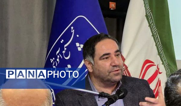 جلسه دوم هدایت تحصیلی ویژه پایه نهم دبیرستان دوره اول بعثت واحد۶ 